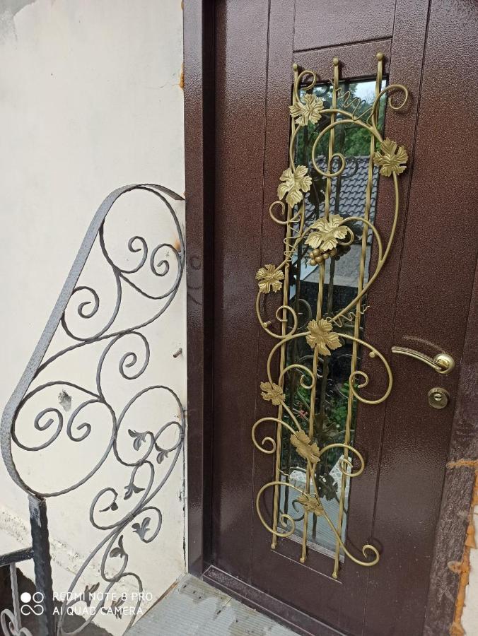 Студия У Моря, Терасса, Отдельный Вход Odessa Eksteriør billede